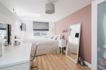 Bedroom1.jpg