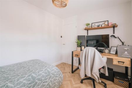 Bedroom3-2.jpg