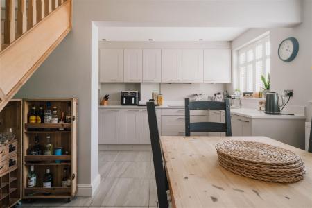 Kitchen-3.jpg