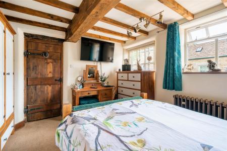 Bedroom1-2.jpg
