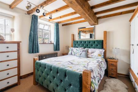 Bedroom1.jpg