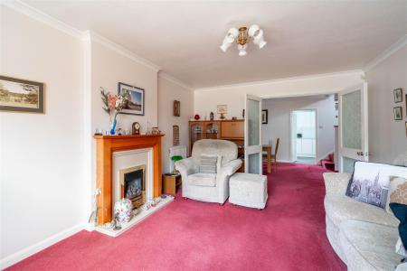 Living Room-2.jpg