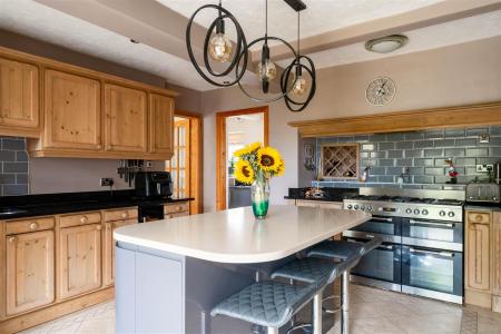 Kitchen-3.jpg