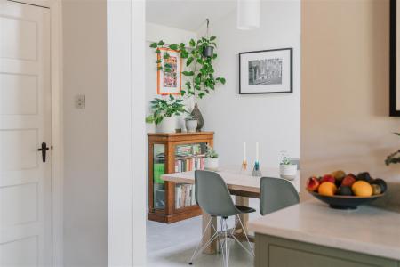 Kitchen-10.jpg