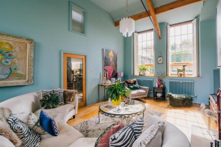 Living Room-5.jpg