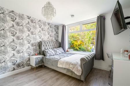 Bedroom1.jpg