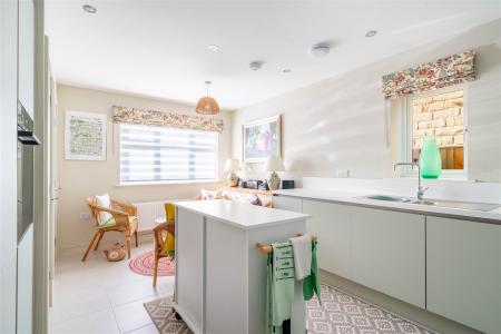 Kitchen-6.jpg