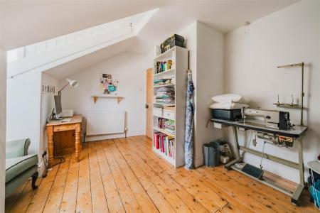 Bedroom2.jpg