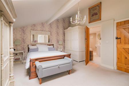 Bedroom3-2.jpg