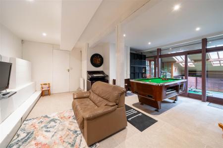 Games Room-3.jpg