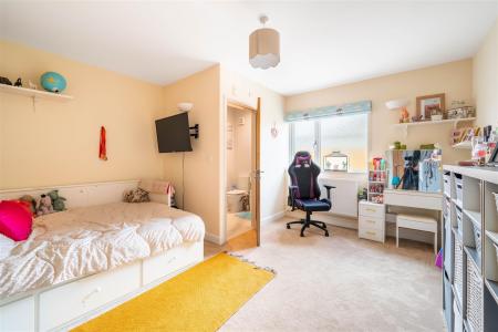 Bedroom2.jpg