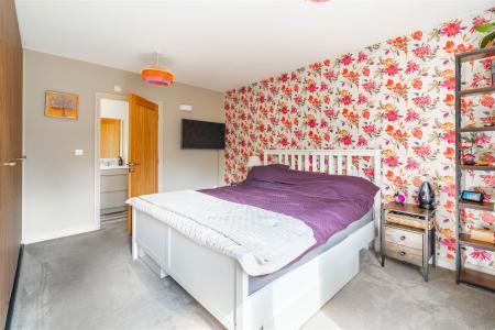 Bedroom1.jpg