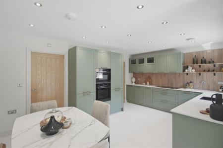 Kitchen?2FDining?2FFamily?20Room.jpg