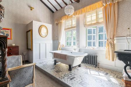Bedroom6.jpg