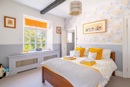 Bedroom4-2.jpg