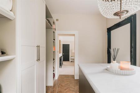 Bedroom4-6.jpg