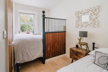 Holidaylet-5.jpg
