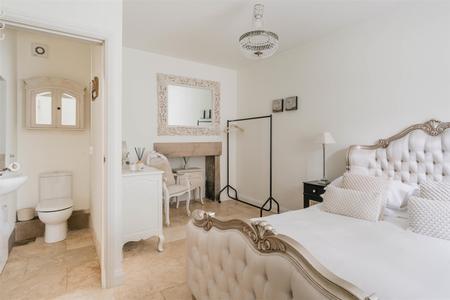 Holidaylet-2.jpg