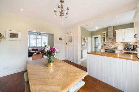 7-681b727c0b3a4-1...