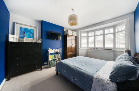 18-681b72c42b08f-...