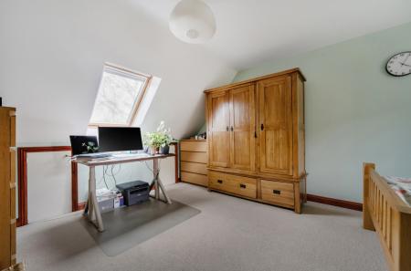 1419498-2-69a1dd5...