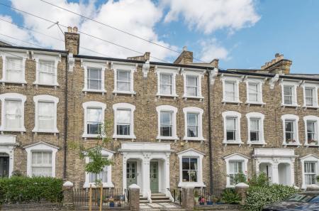 1316413-2-685accd...