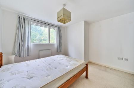 1307136-3-6846f91...