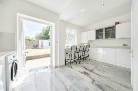 1316550-8-6862756...