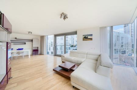 1343945-7-68a4967...