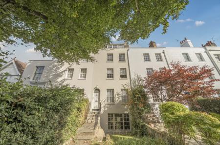 1347146-13-68b6ad...