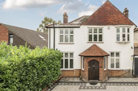 1345095-15-68b189...