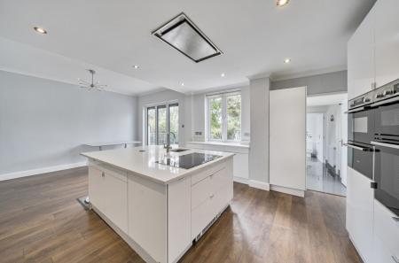 1345095-12-68b189...