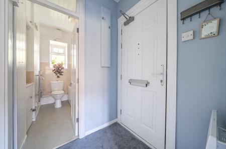 1363797-6-68e7749...