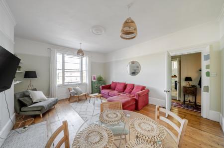 1358926-7-68d5061...