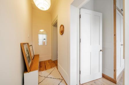 1358926-1-68d506c...