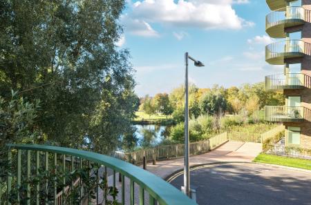 1362723-15-68e3dd...