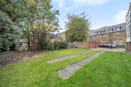 1364420-12-68ef5f...