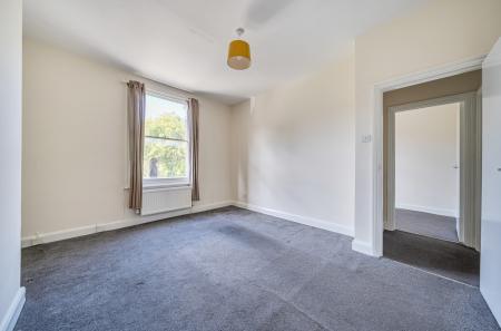 1360053-9-68d5675...