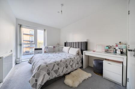 1369995-2-68fba24...