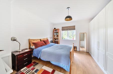 1343096-10-68a340...