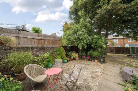 1343096-11-68a343...