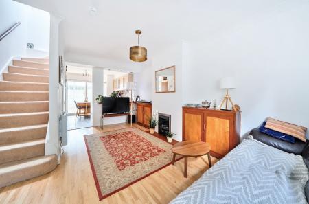 1343096-20-68a342...