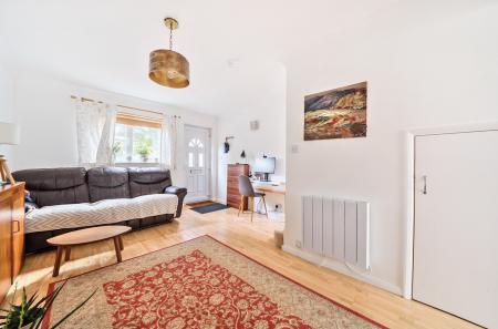 1343096-22-68a343...