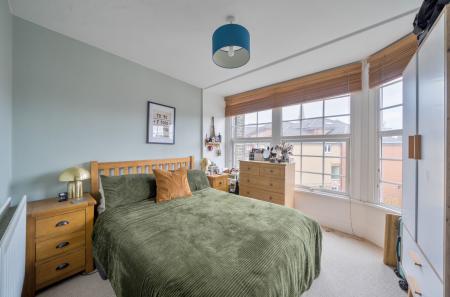 1395736-8-6960ce1...