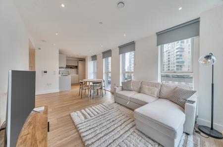 1405060-8-697c977...