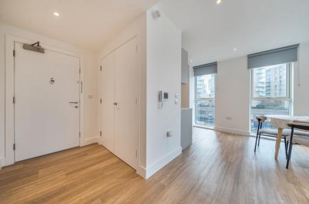 1405060-7-697c977...