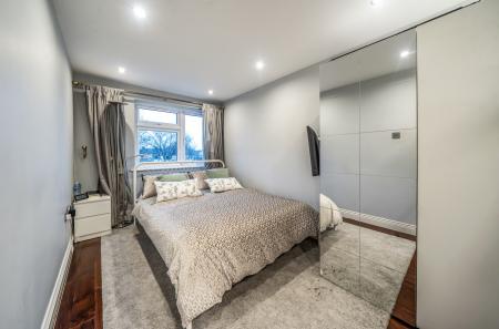 1395738-1-69690f6...