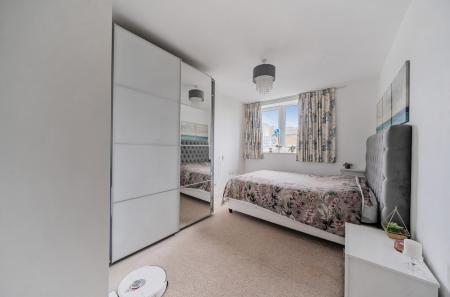 1417197-2-6997408...