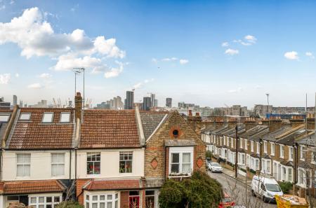 1405896-4-6995e71...