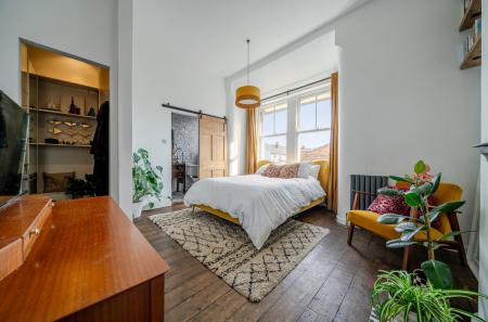 1417683-16-699d79...